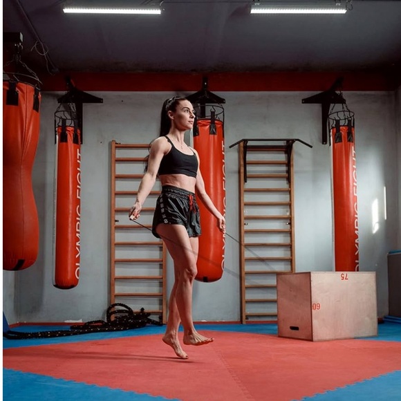 Adjustable Light Weight Jump Rope - Picture 5 of 5